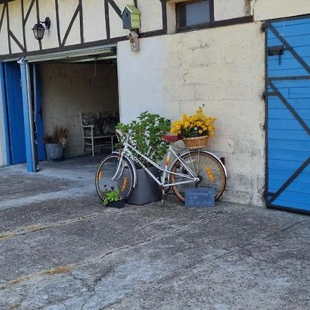 Bed and Breakfast La Cle Des Champs Asnieres  Exterior foto
