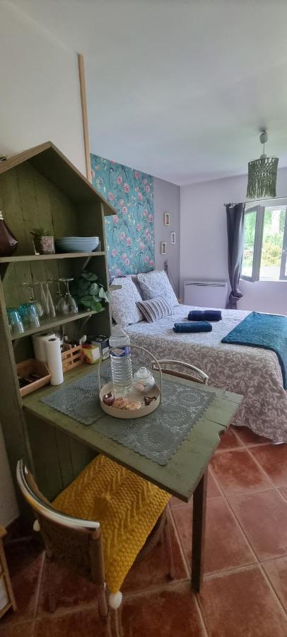 Bed and Breakfast La Cle Des Champs Asnieres  Exterior foto